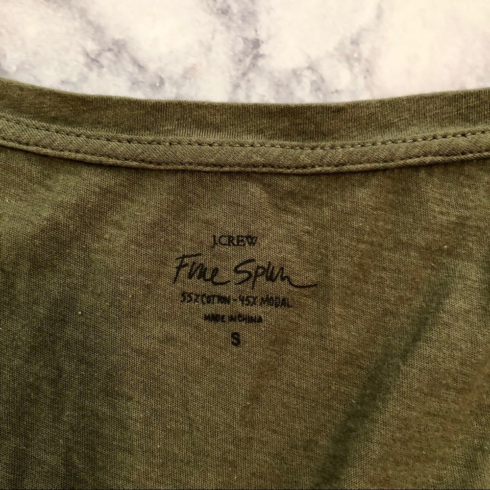 J. C R E W : Olive Green “Fine Spun” Stretch Tee - image 5